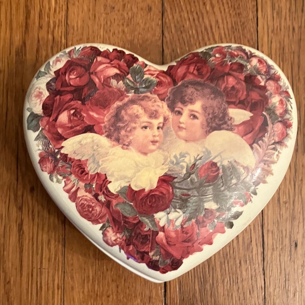 Heart-Shaped Angel and Rose Decorative trinket Box